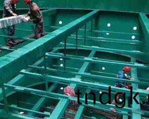 玻璃钢防腐工程的施工工艺也是我们公司的专业。