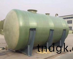 玻璃钢罐是由天然树脂和玻璃纤维制成的非金属复合罐